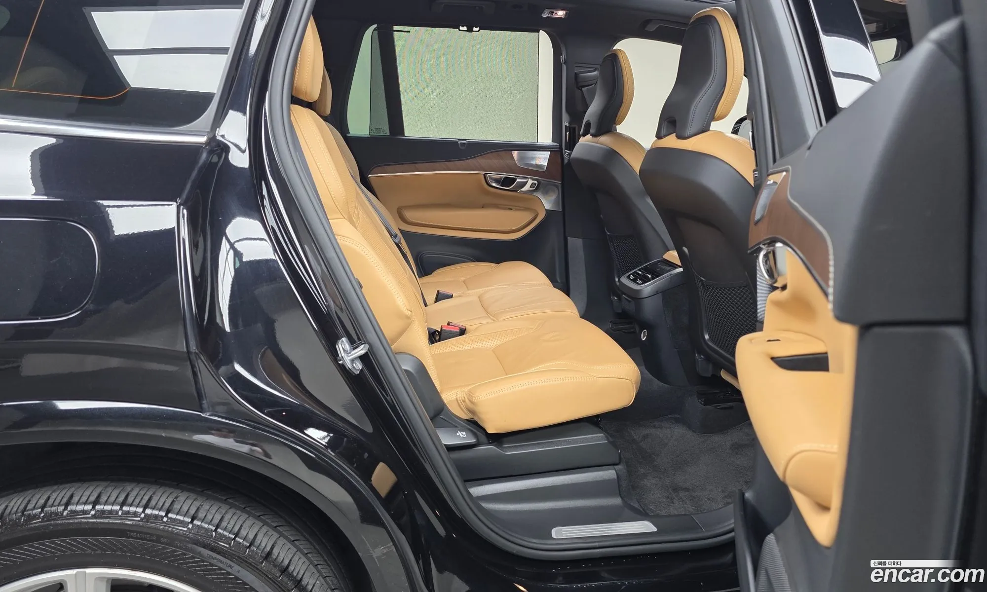 Volvo XC90 2019 YV1LFA22CK1512651 — 11