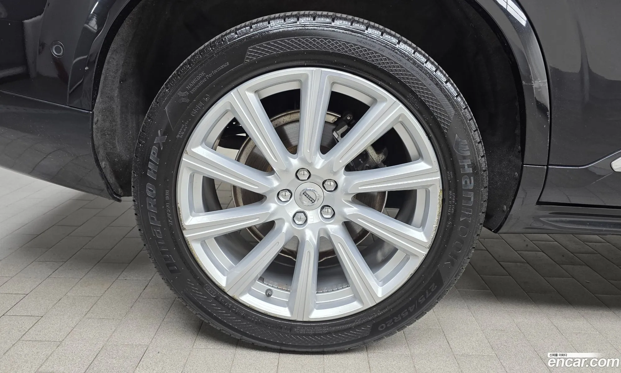 Volvo XC90 2019 YV1LFA22CK1512651 — 10