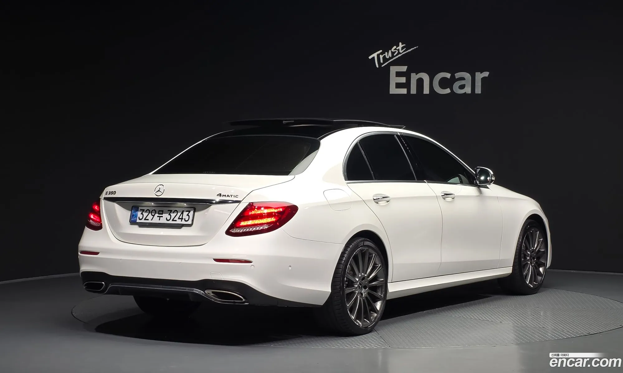 Mercedes-Benz E-Class W213 2019 WDDZF8GB2KA591141 — 3