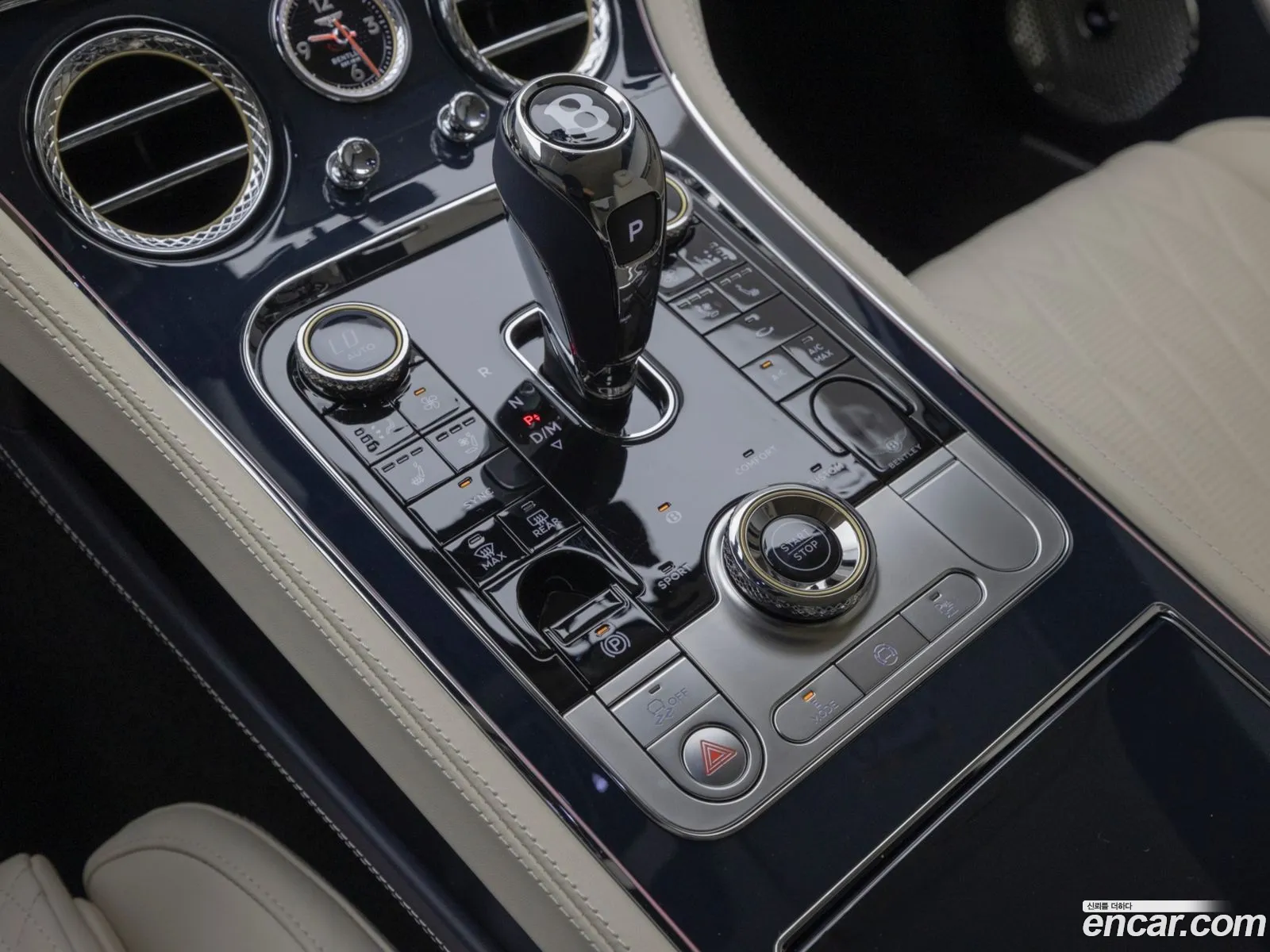 Bentley Continental GT 2025 — 11