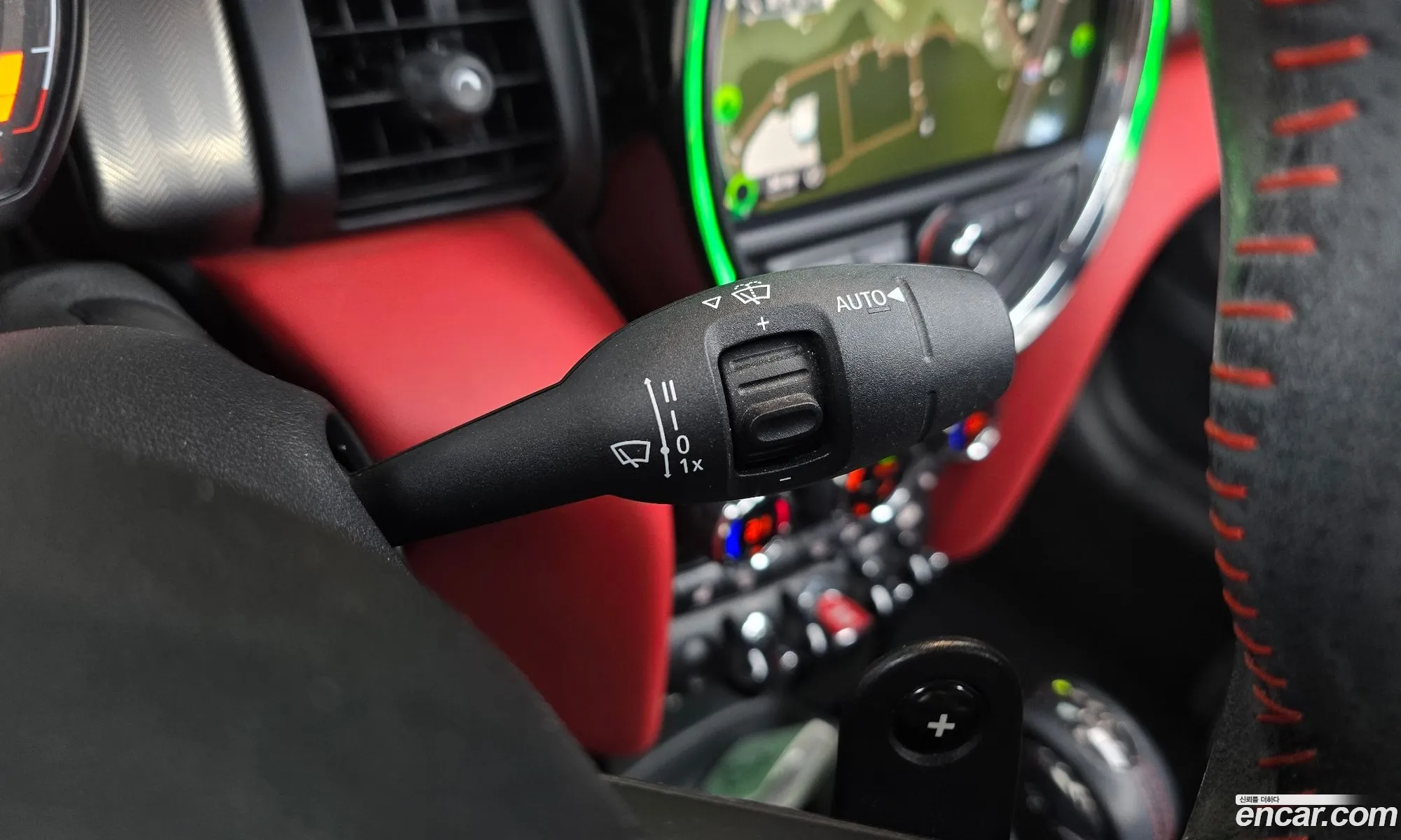 Mini Cooper S Convertible 2019 WMWWH9104K3F86662 — 10