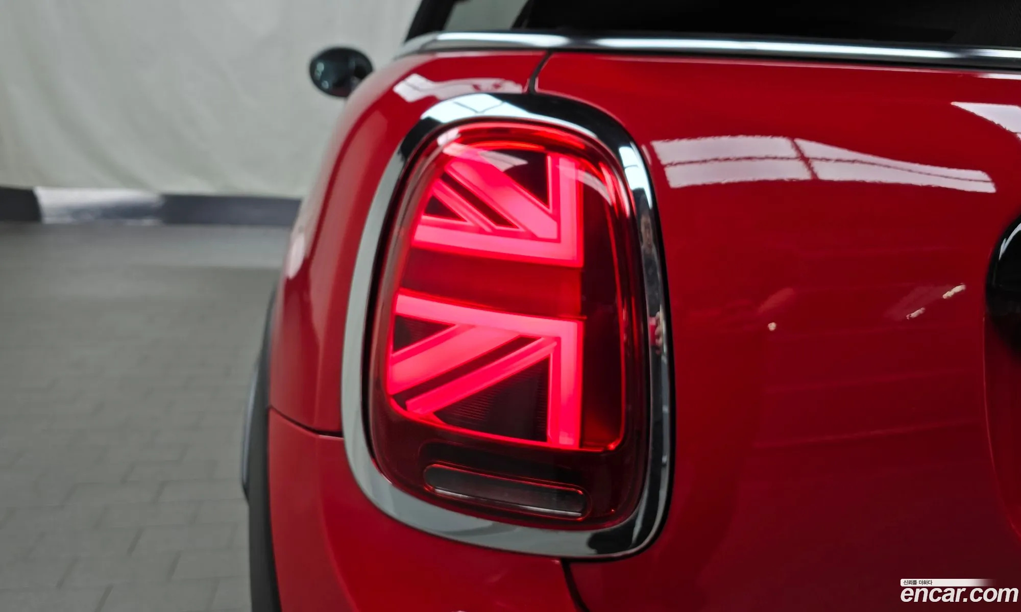 Mini Cooper S Convertible 2019 WMWWH9104K3F86662 — 5