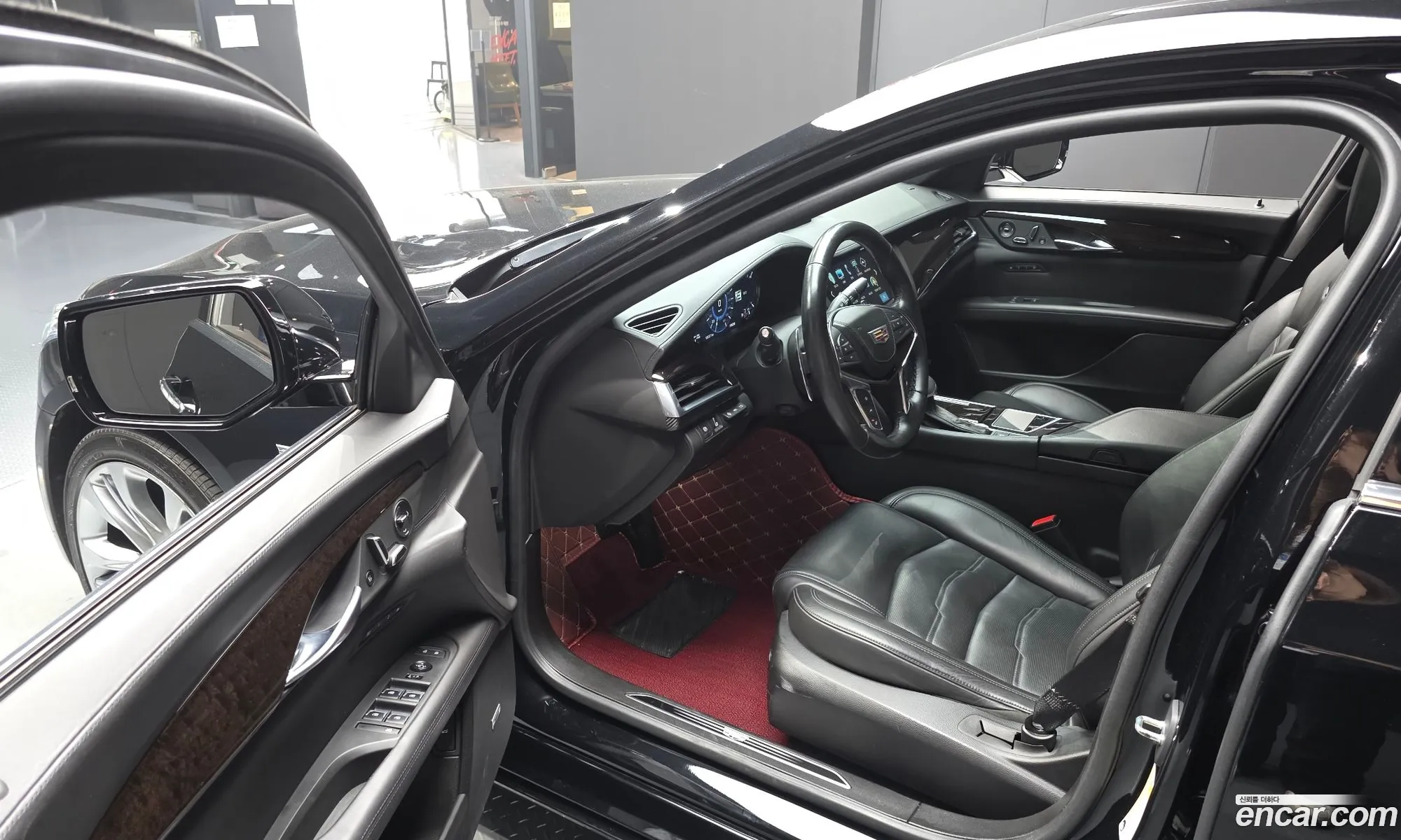 Cadillac CT6 2018 — 19