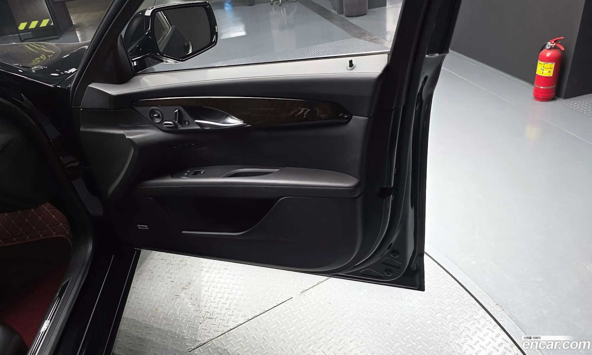 Cadillac CT6 2018 — 34