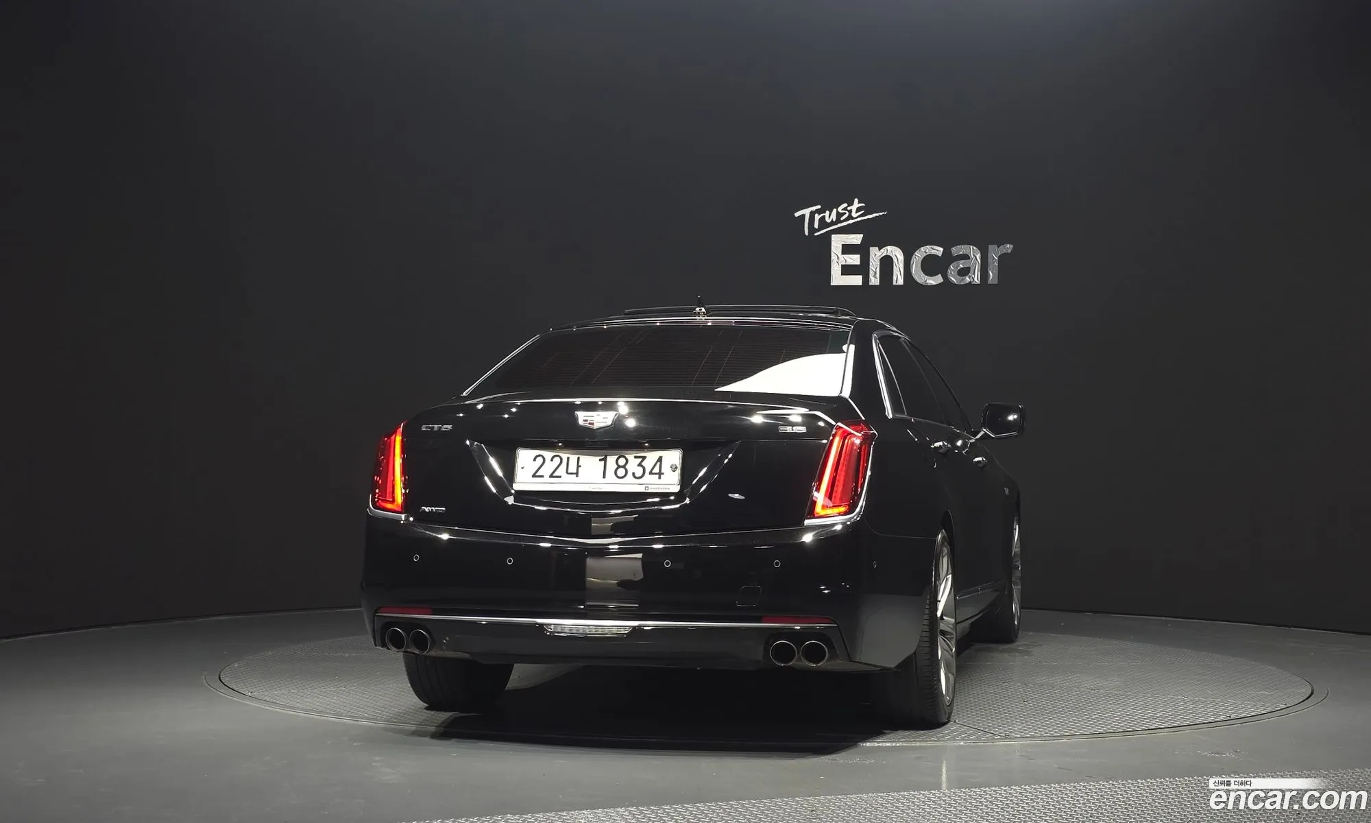 Cadillac CT6 2018 — 35