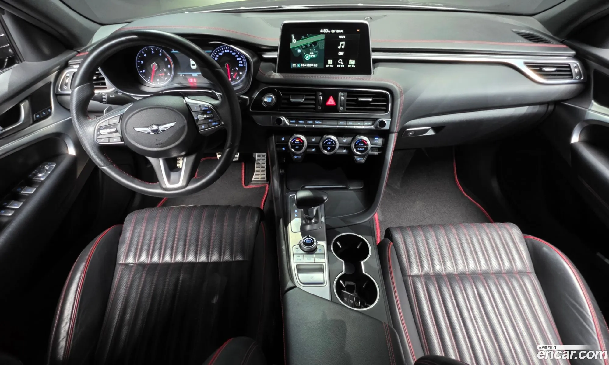 Genesis G70 2019 — 2