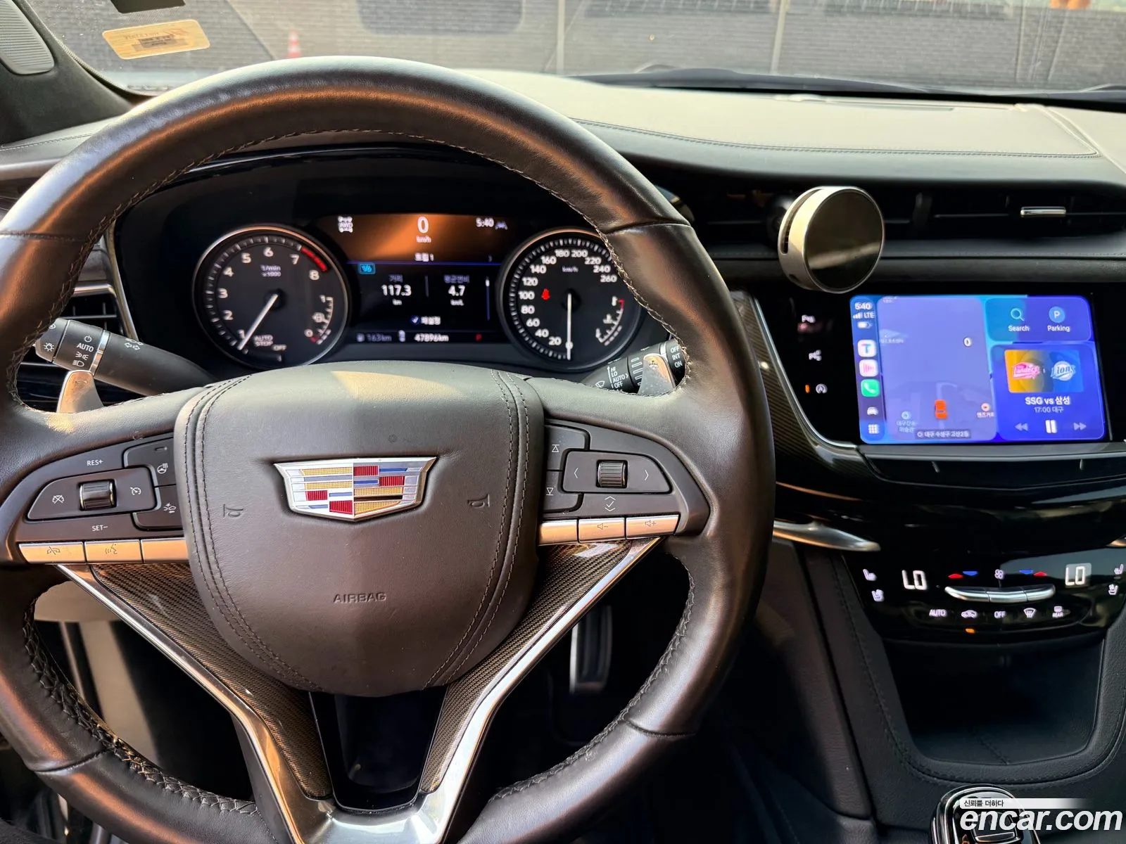 Cadillac XT6 2022 — 17