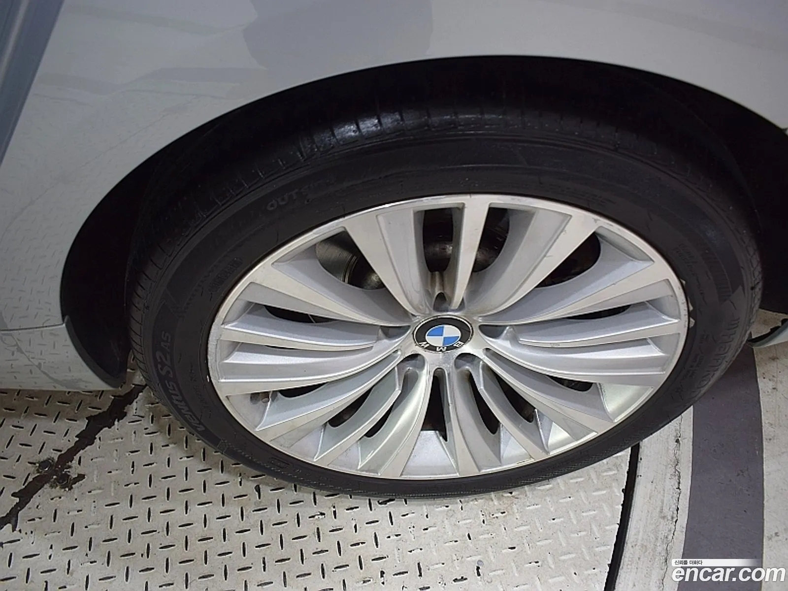 BMW 5 Series GT 2015 — 2