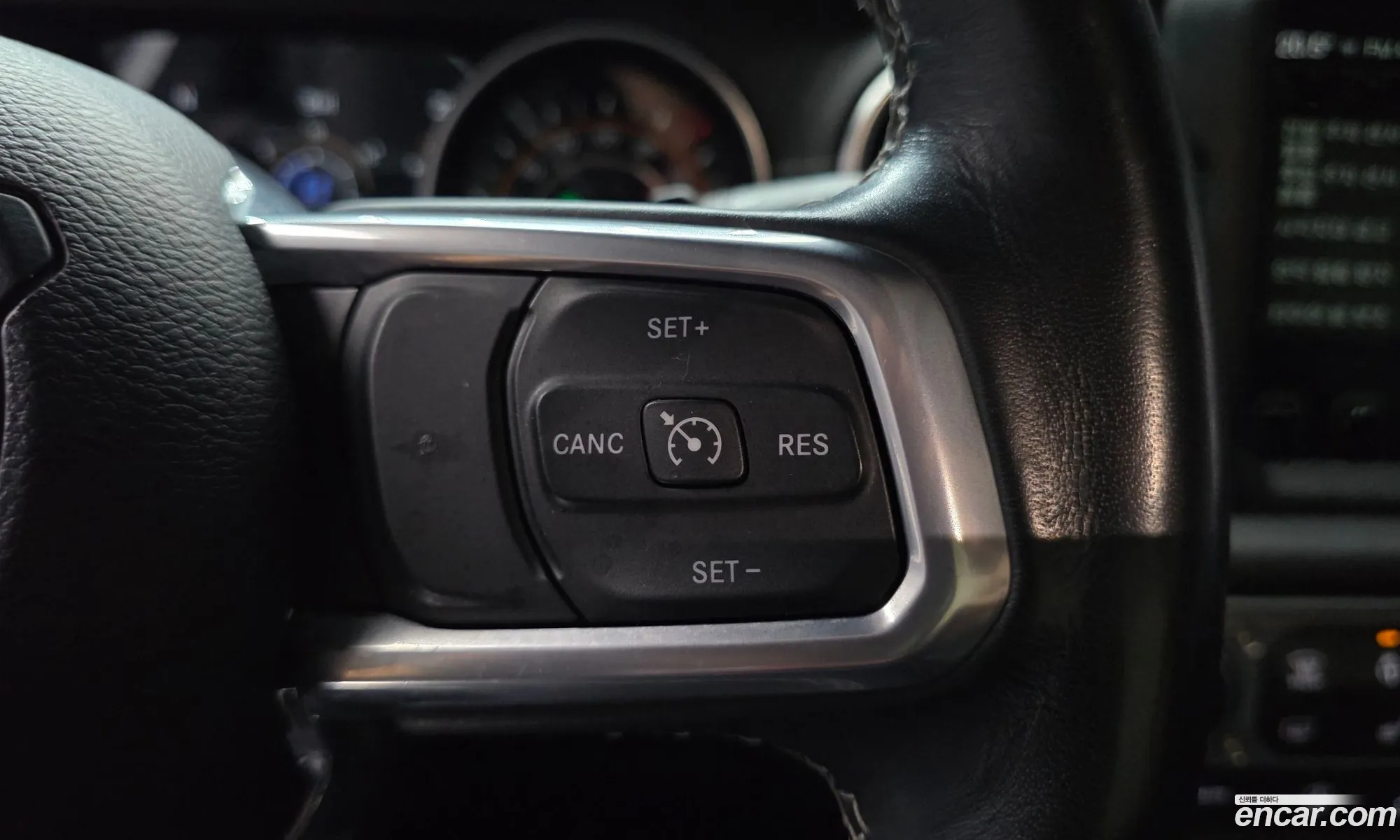Jeep Wrangler 2021 — 26