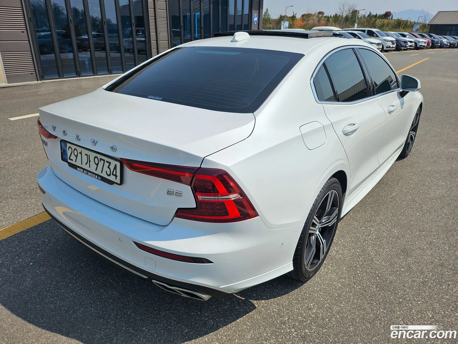 Volvo S60 2020 — 19