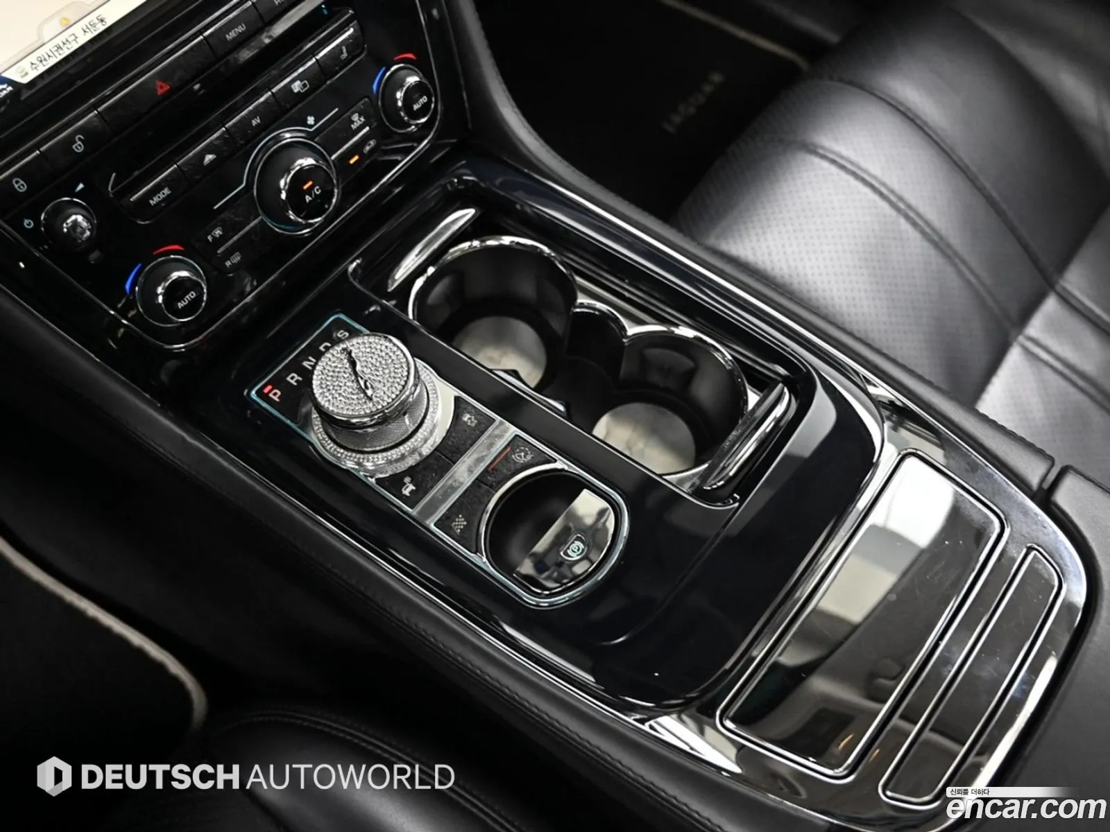 Jaguar XJ 2013 — 12