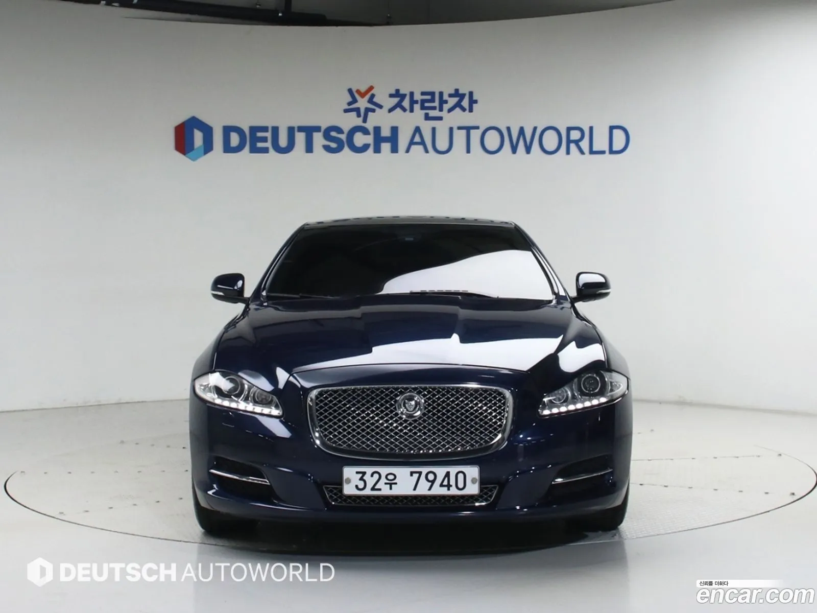 Jaguar XJ 2013 — 11