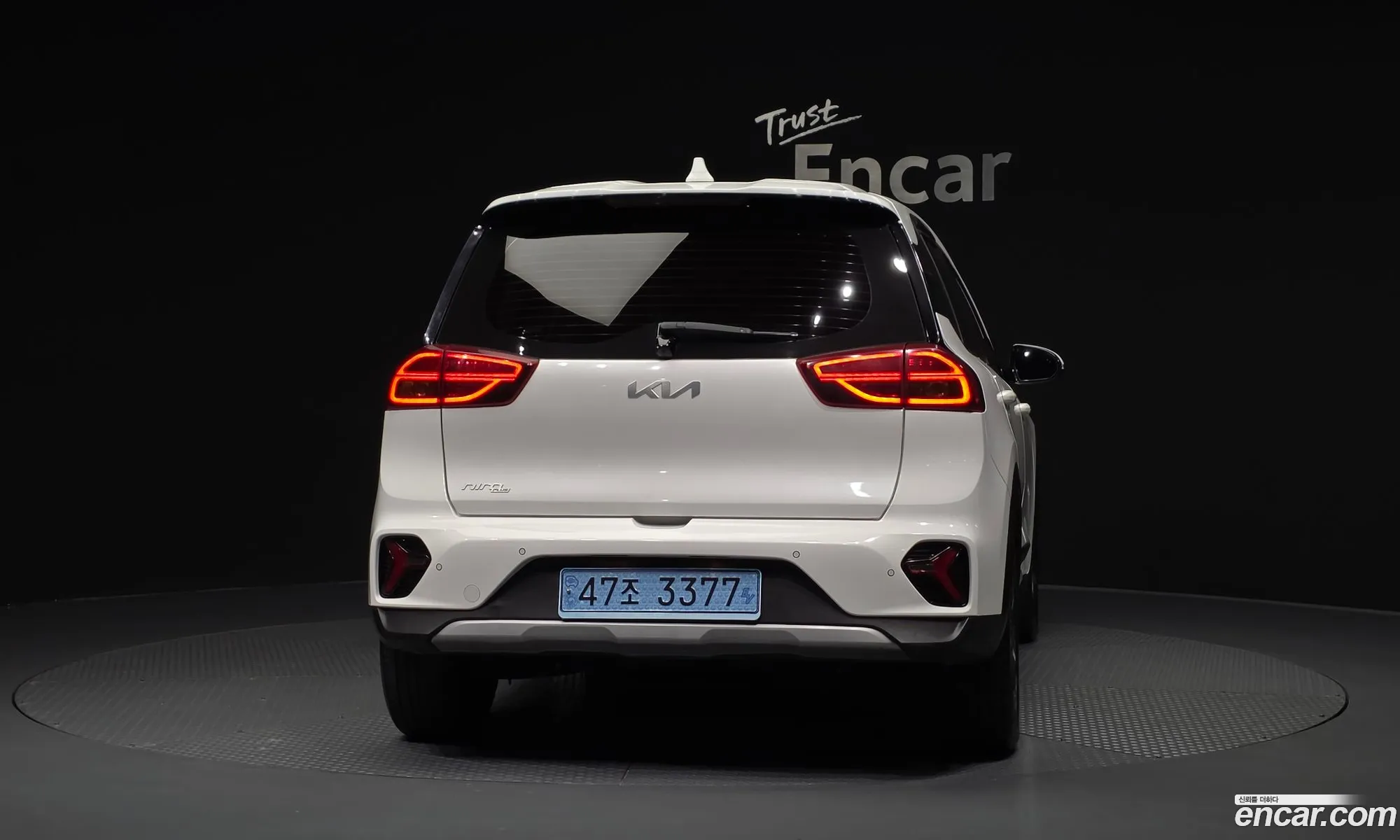 Kia Niro Plus 2022 — 2