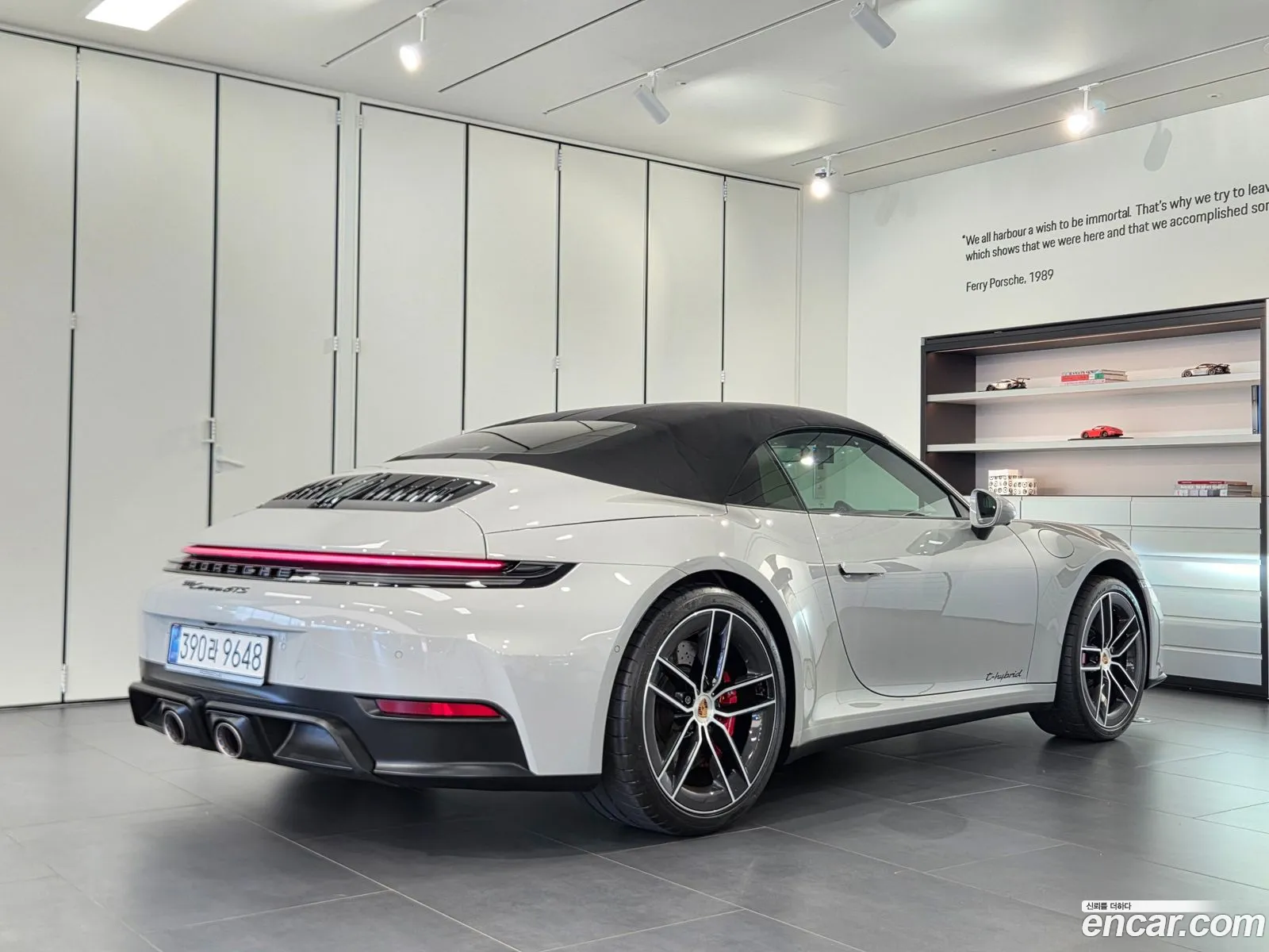 Porsche 911 2025 — 9