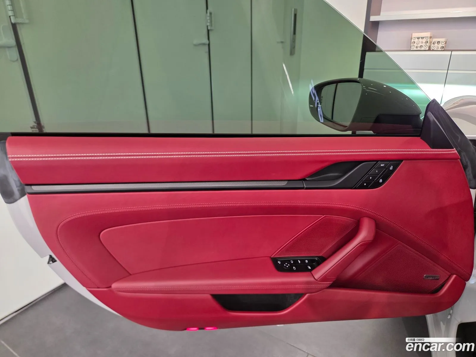 Porsche 911 2025 — 4