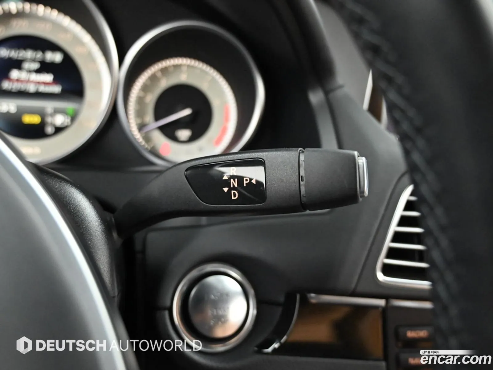 Mercedes-Benz E-Class W212 2014 — 15