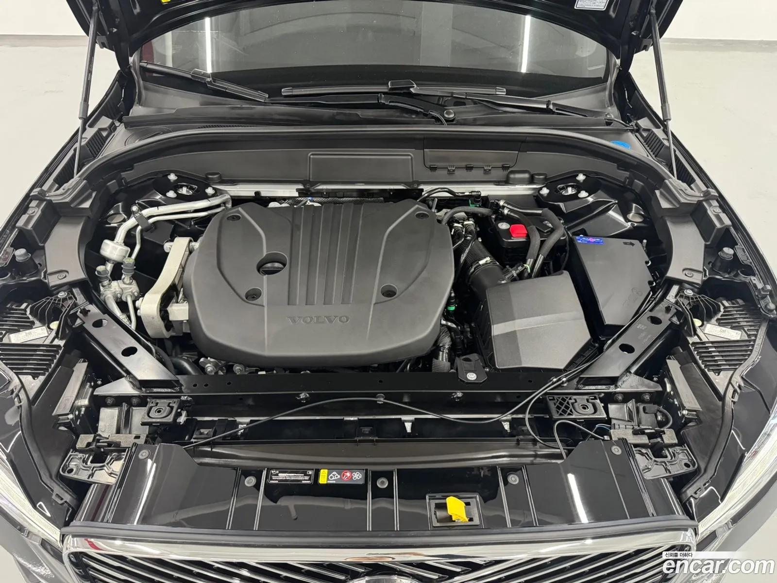 Volvo XC60 2026 — 13