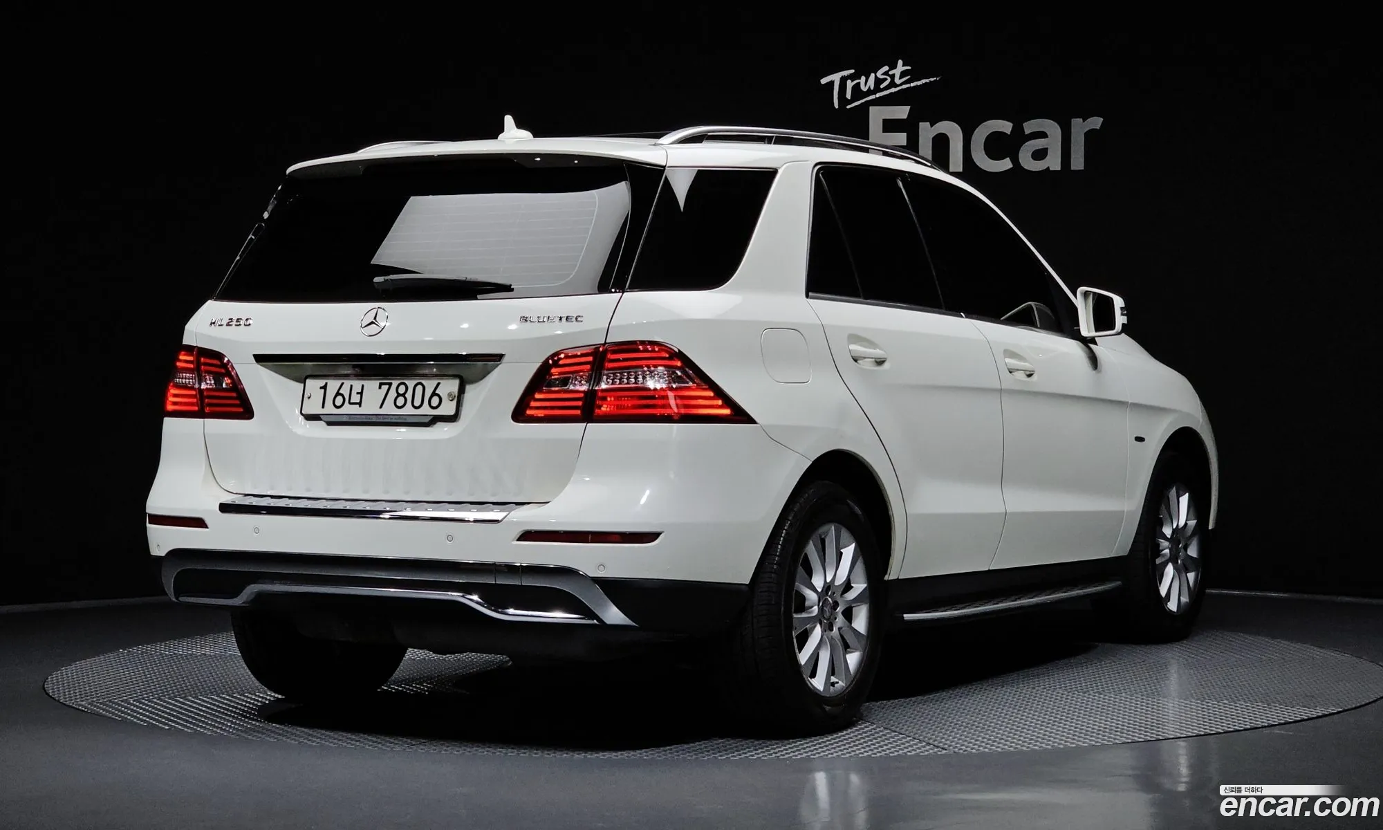 Mercedes-Benz M-Class W166 2012 — 12