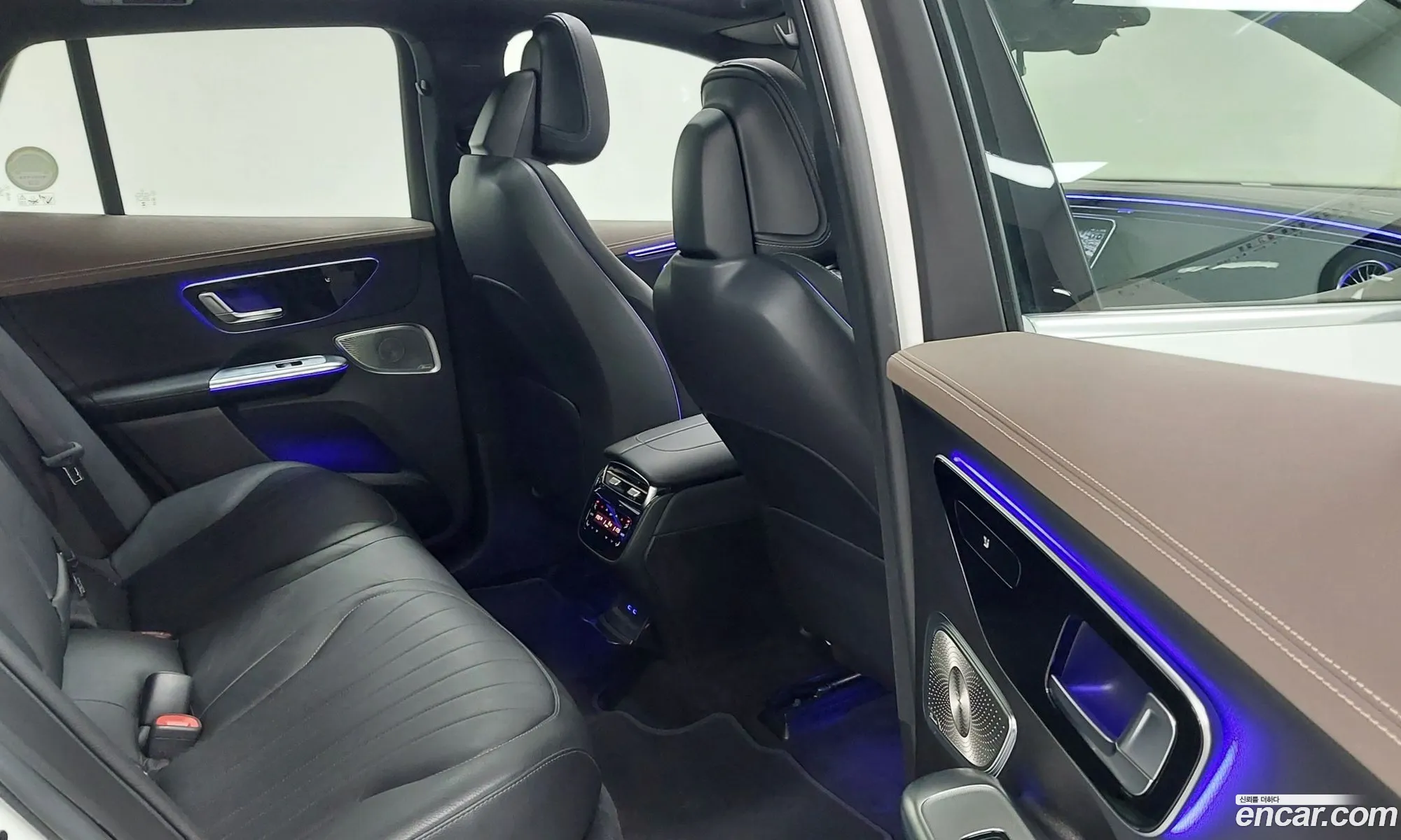 Mercedes-Benz EQE SUV X294 2023 — 8