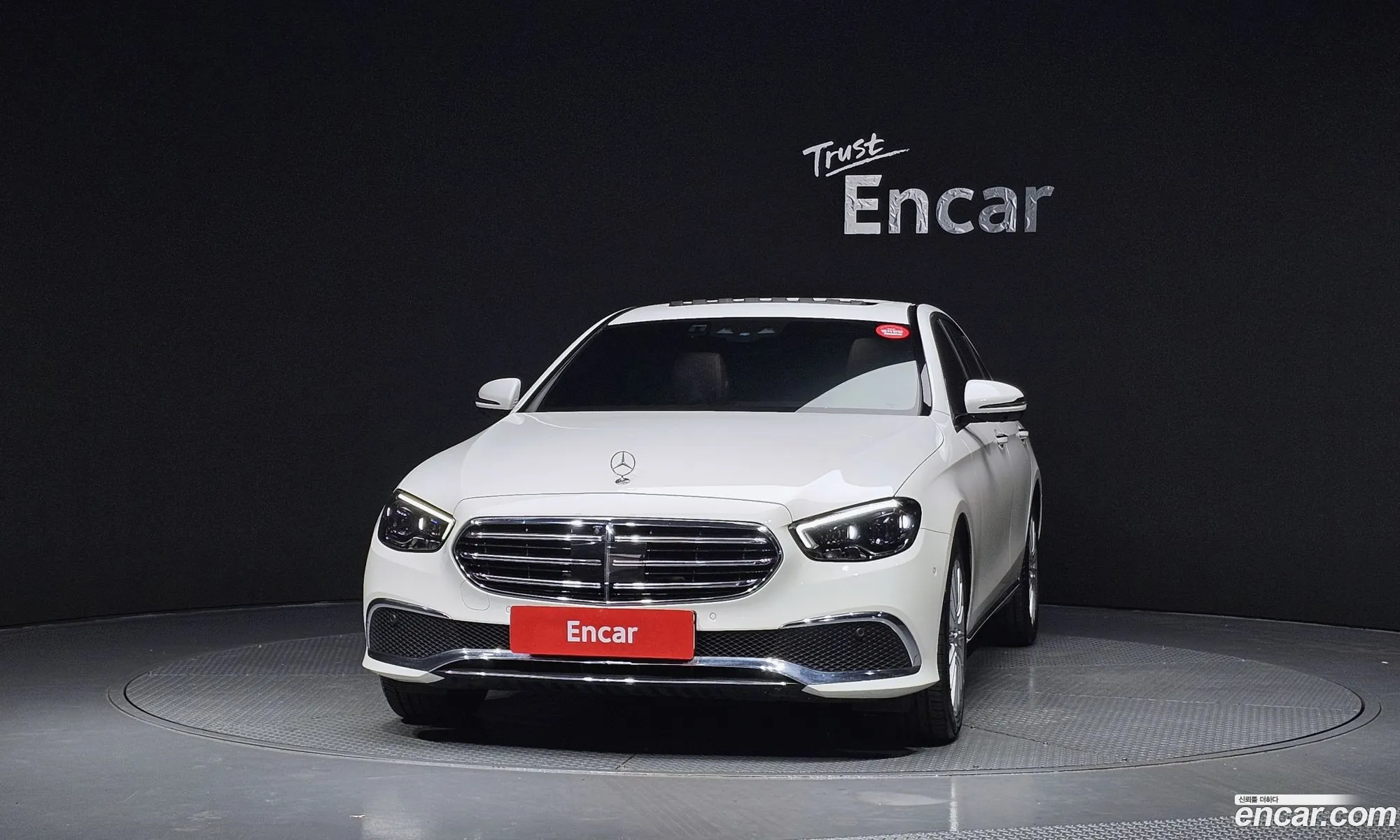 Mercedes-Benz E-Class W213 2022 — 23