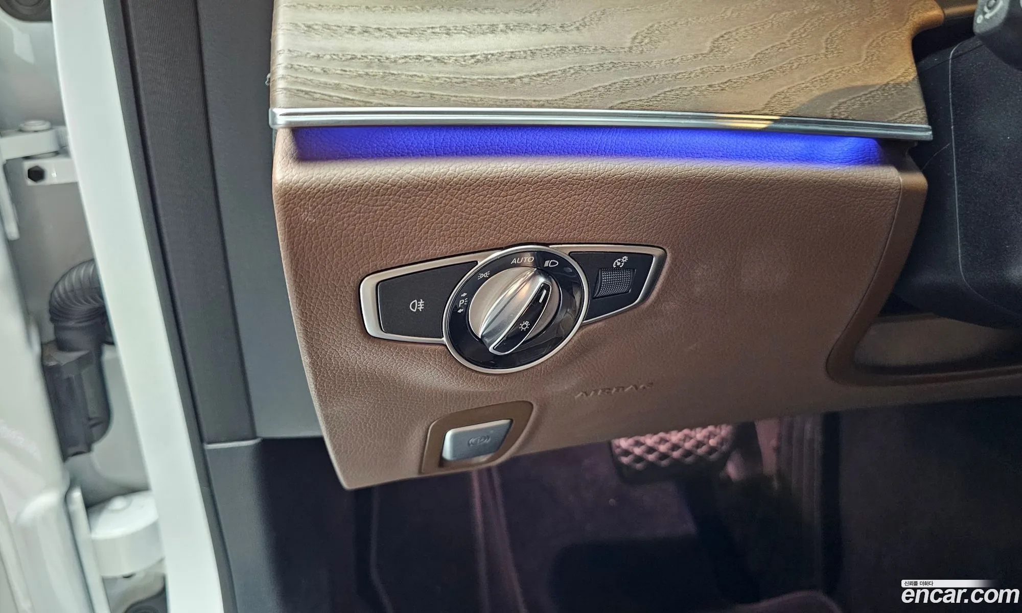 Mercedes-Benz E-Class W213 2022 — 31