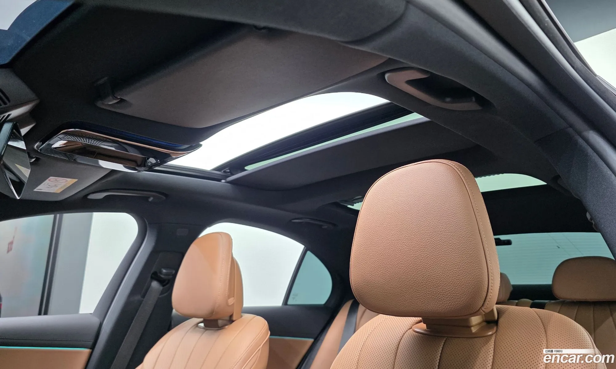 Mercedes-Benz E-Class W214 2024 — 10