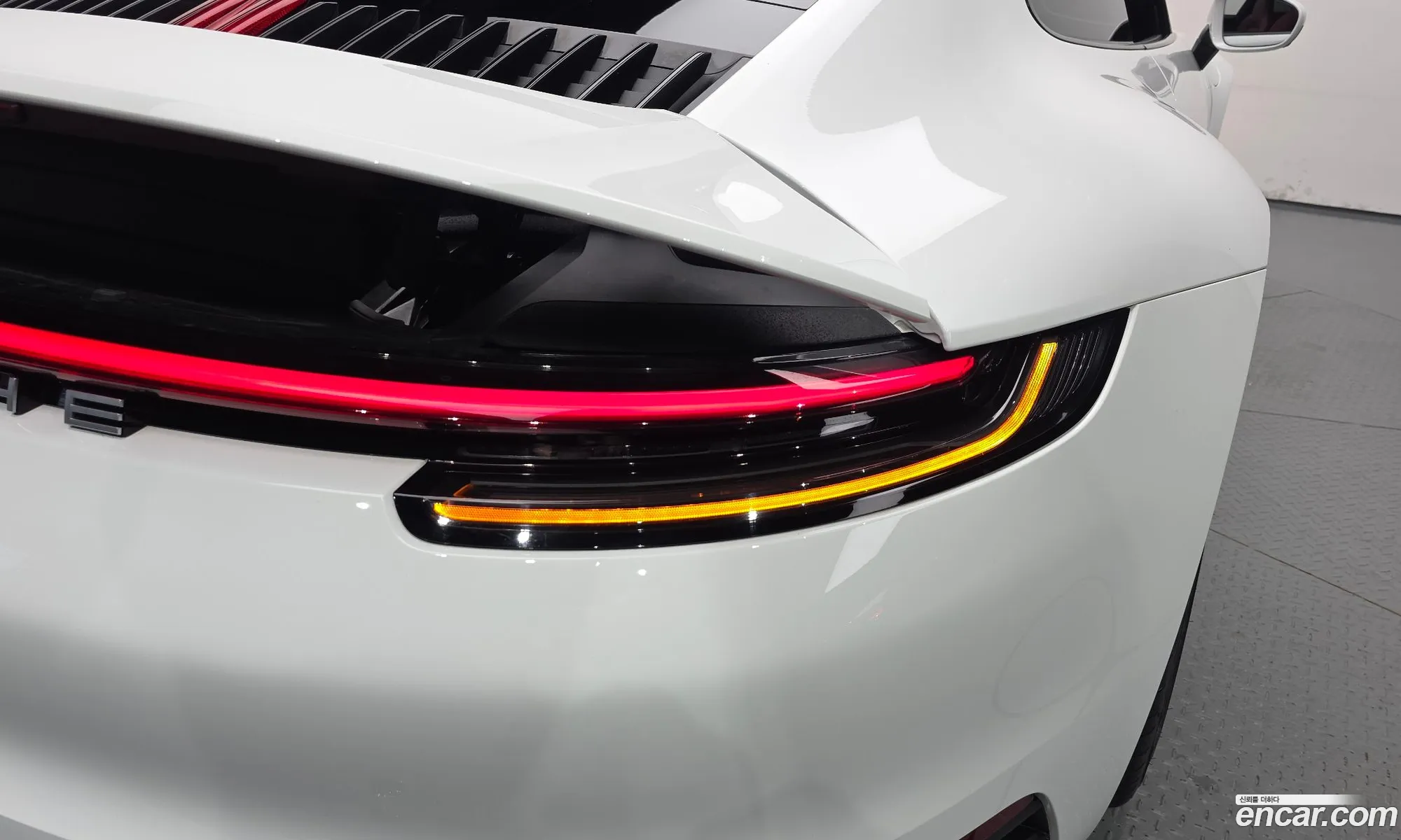 Porsche 911 2024 WP0AB2996RS218621 — 9
