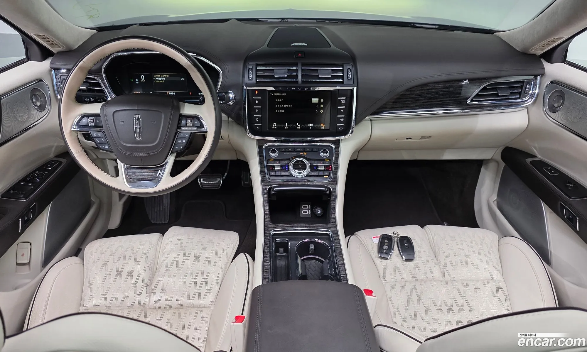 Lincoln Continental 10th Gen 2019 — 26