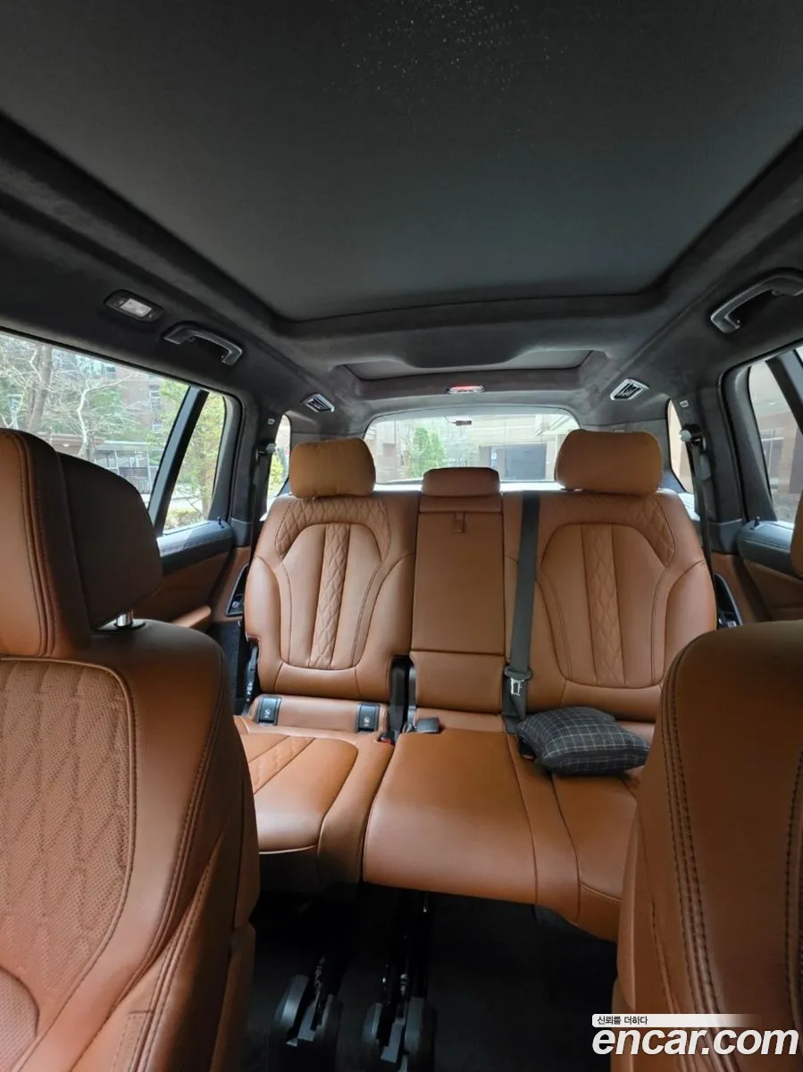 BMW X7 2023 — 5