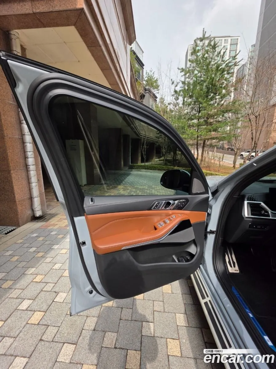 BMW X7 2023 — 15