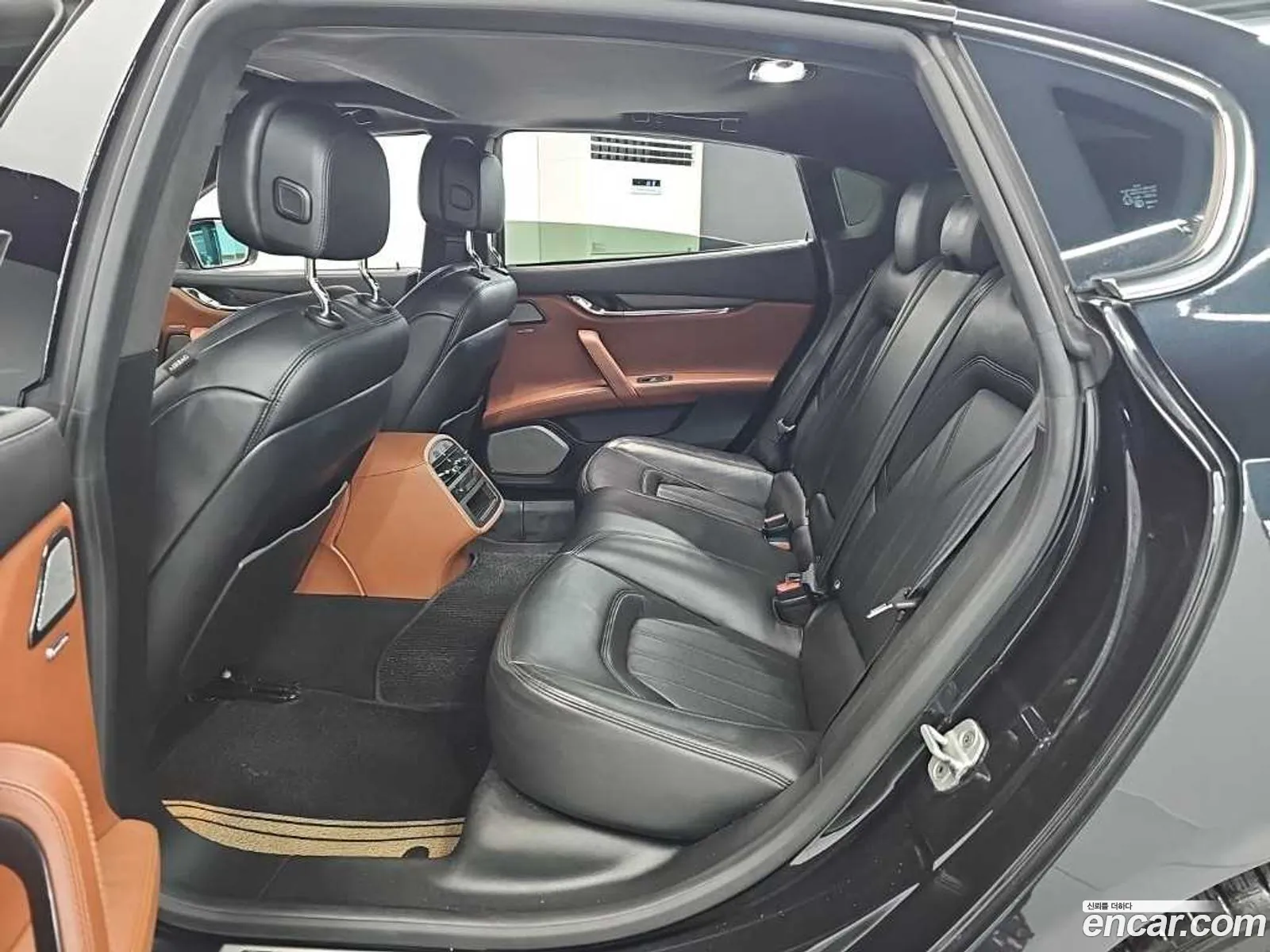 Maserati Quattroporte 2014 — 13
