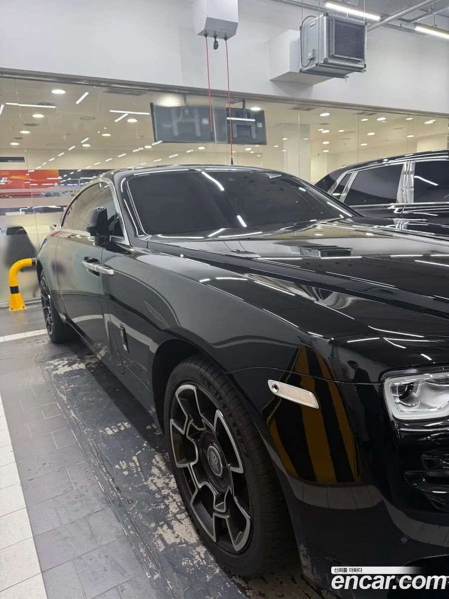 Rolls-Royce Wraith 2021 — 13