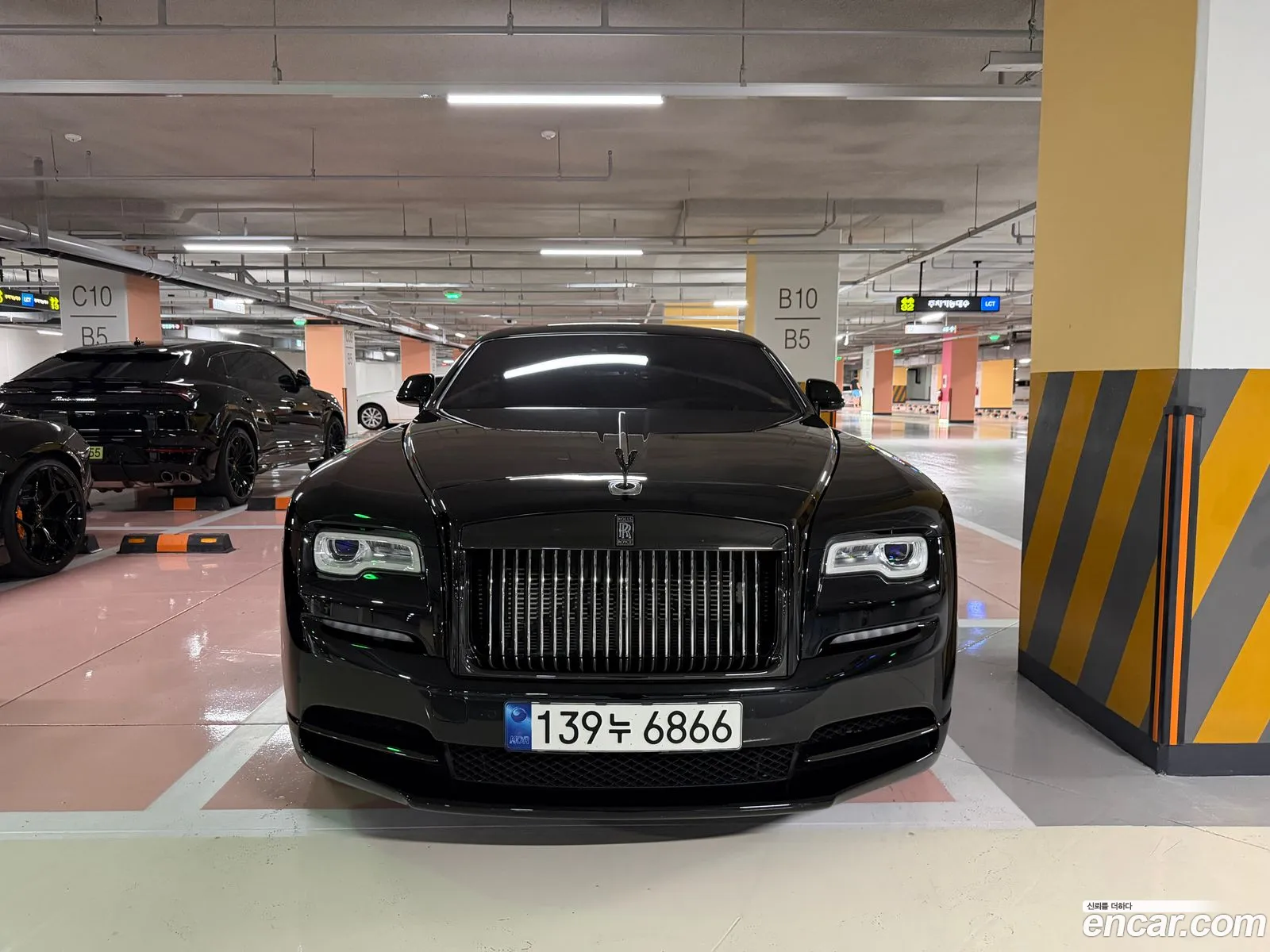 Rolls-Royce Wraith 2021 — 2