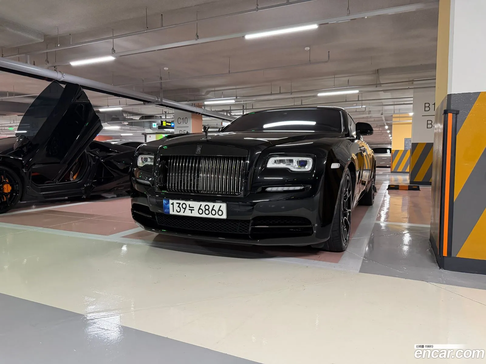 Rolls-Royce Wraith 2021 — 14