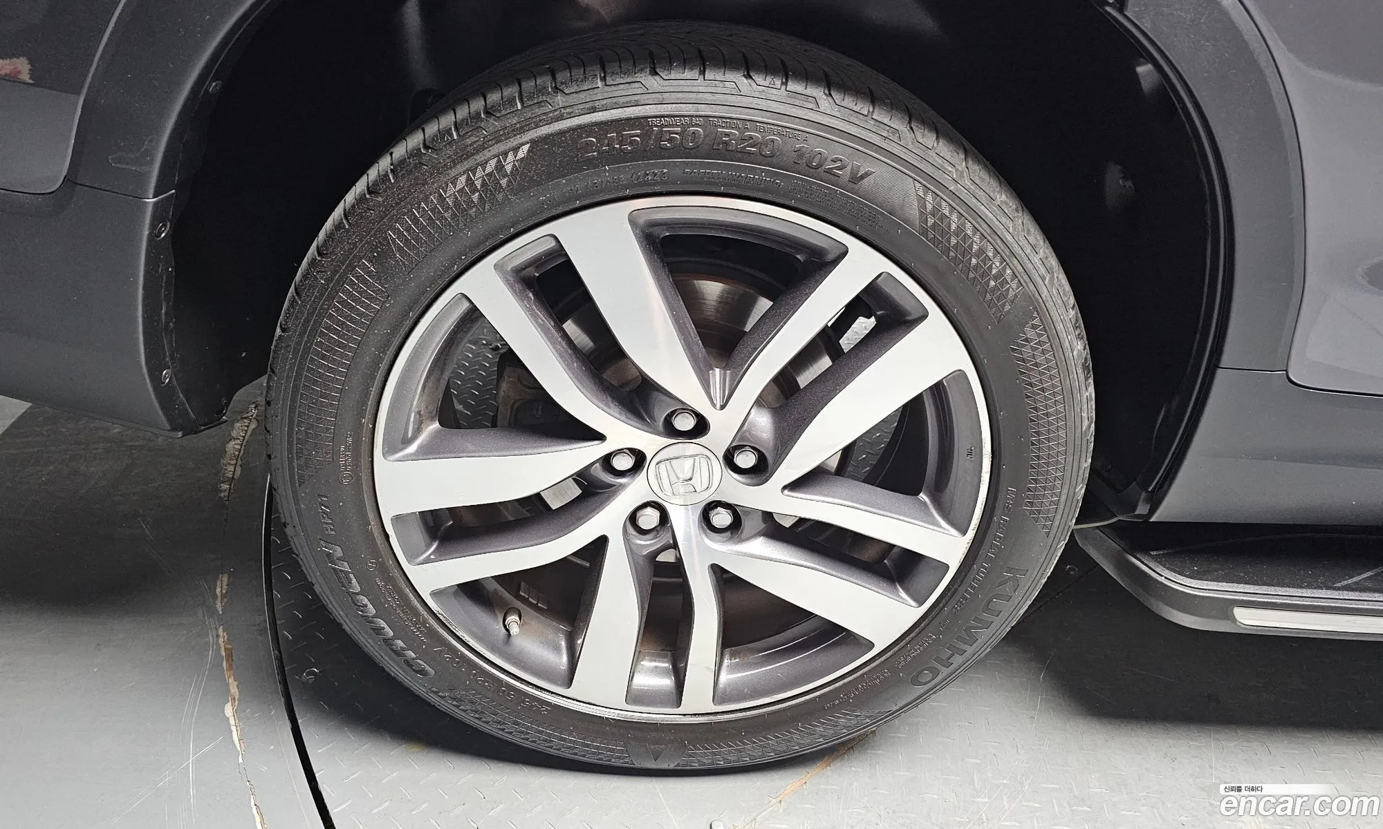 Honda Pilot 2018 5FNYF6850JB200484 — 21
