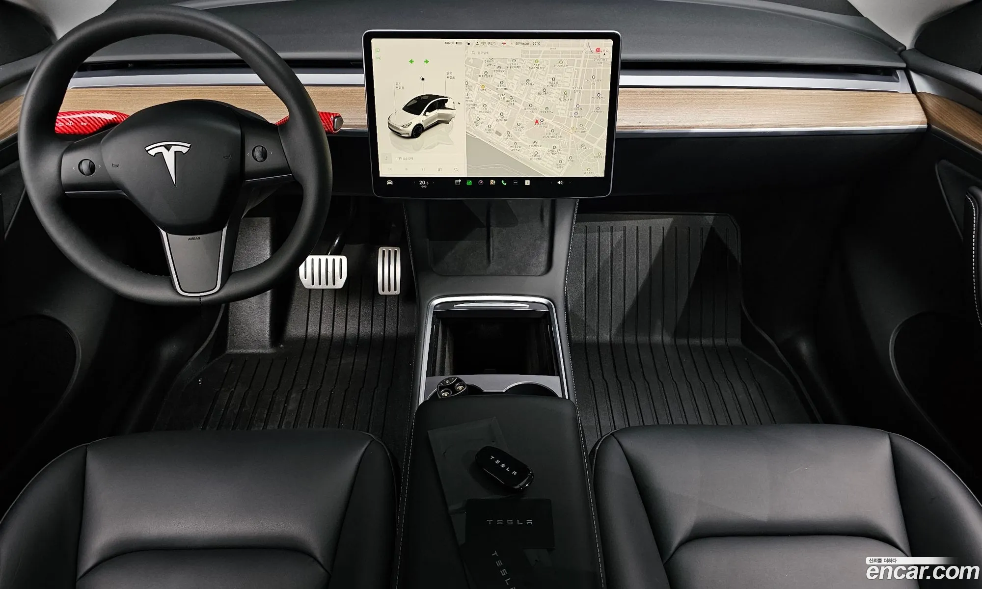 Tesla Model Y 2024 — 29