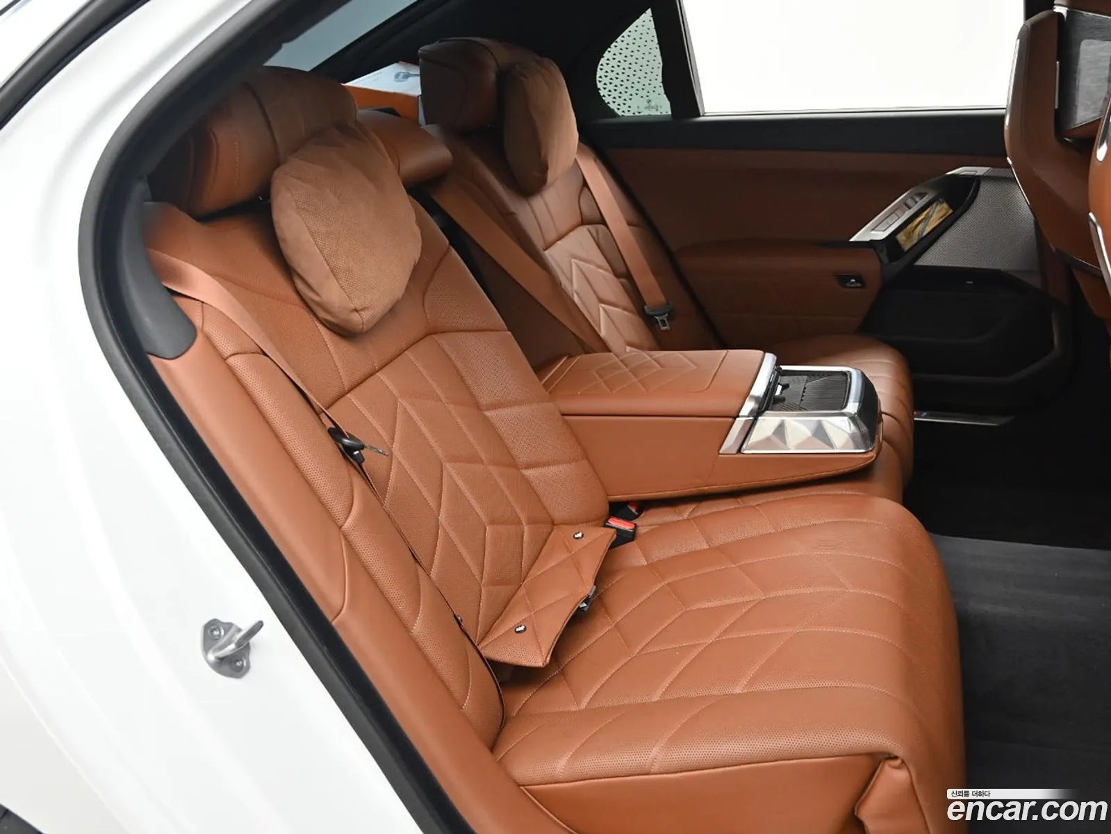 BMW 7 Series 2024 — 18
