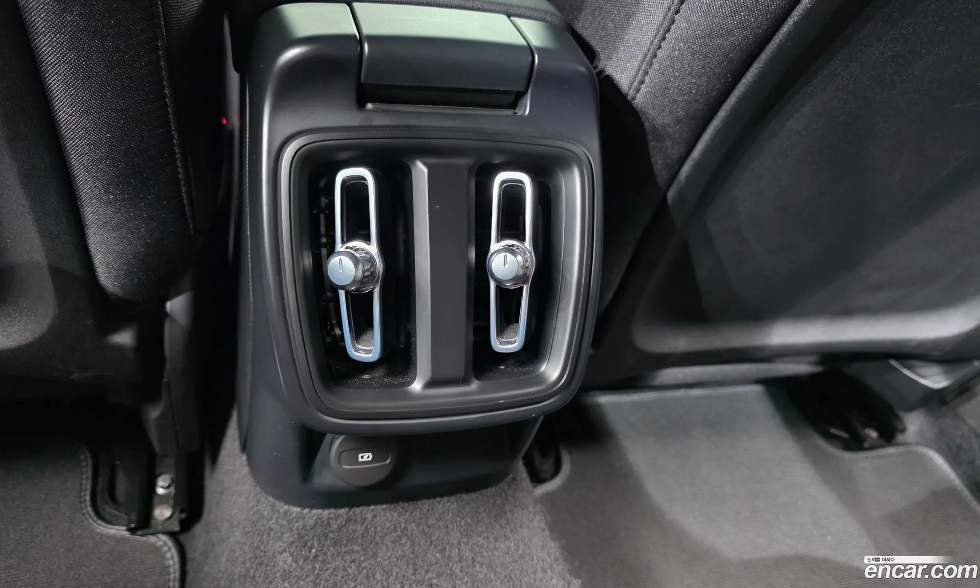 Polestar Polestar 2 2022 YSMVSEGA8PL112229 — 17