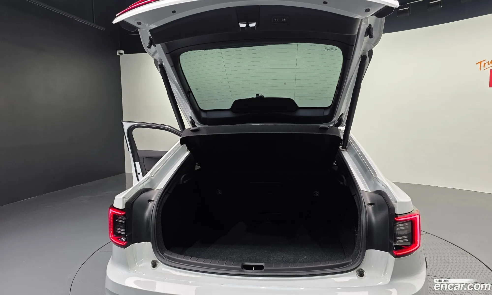 Polestar Polestar 2 2022 YSMVSEGA8PL112229 — 15