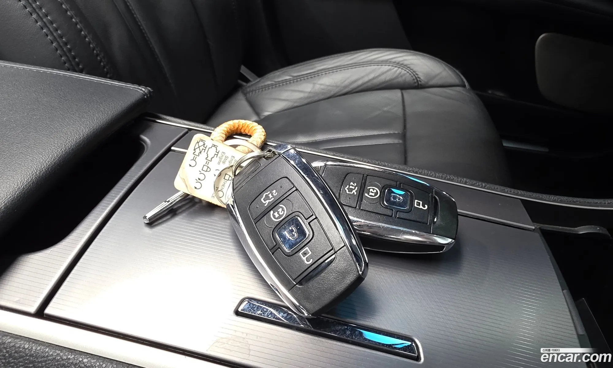Lincoln MKZ 2017 3LN6L5E92HR626467 — 14
