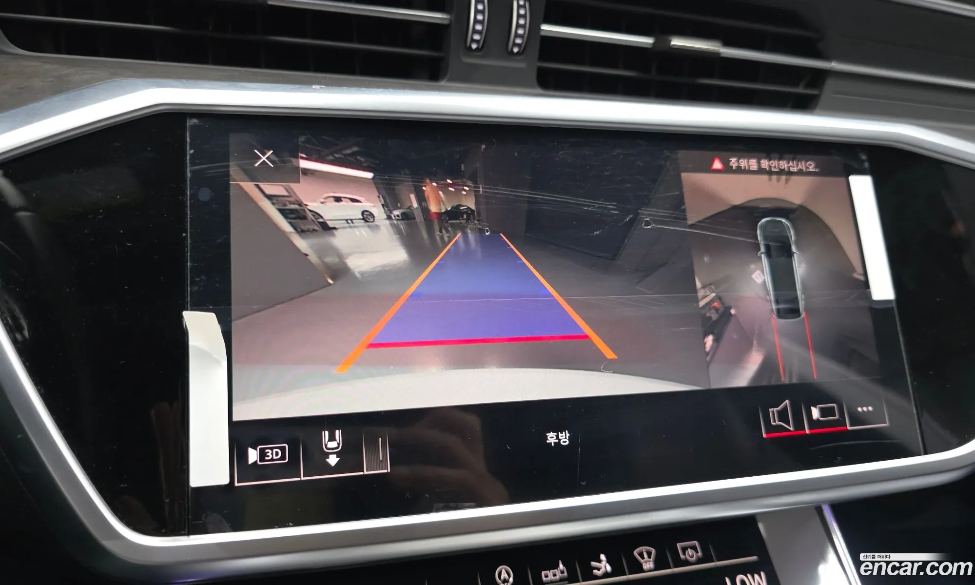 Audi A7 2020 WAUZZZF29LN079408 — 7
