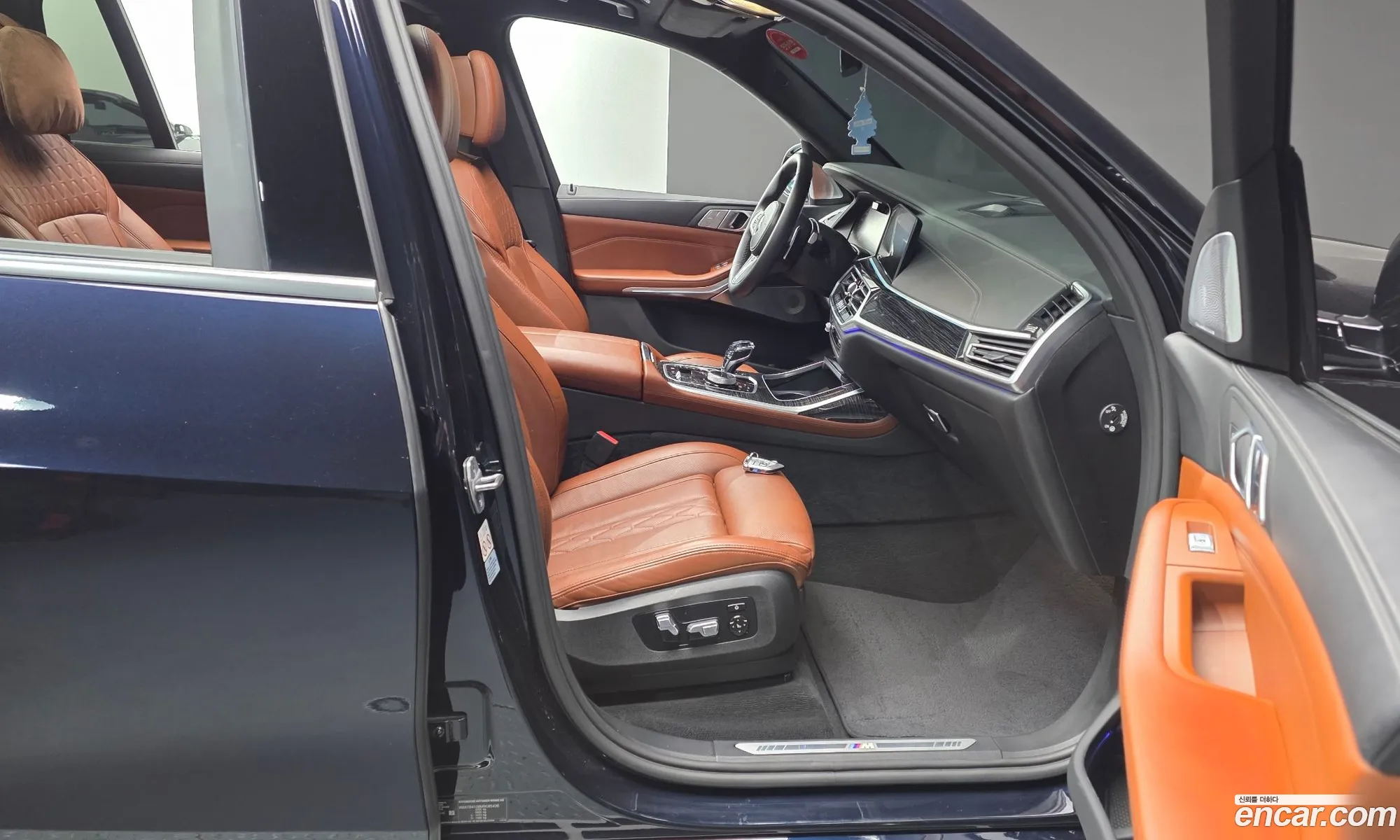 BMW X7 2021 WBATB4109M9G85436 — 9