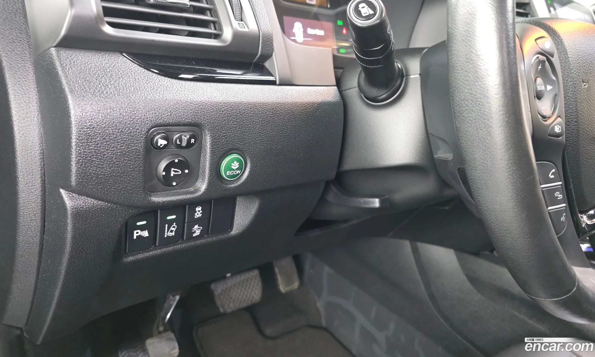 Honda Pilot 2016 5FNYF6850GB201577 — 2