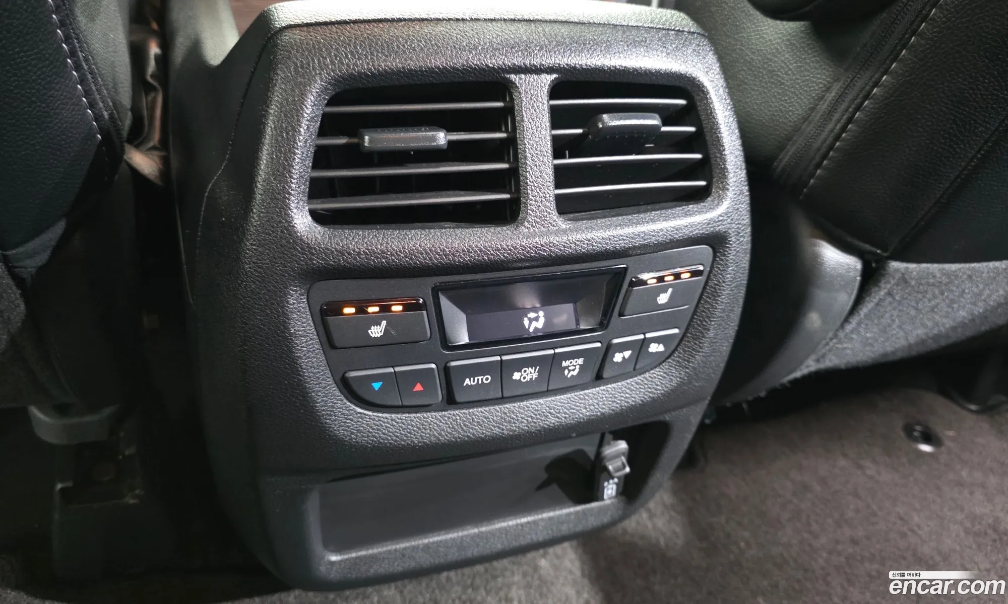 Honda Pilot 2016 5FNYF6850GB201577 — 6