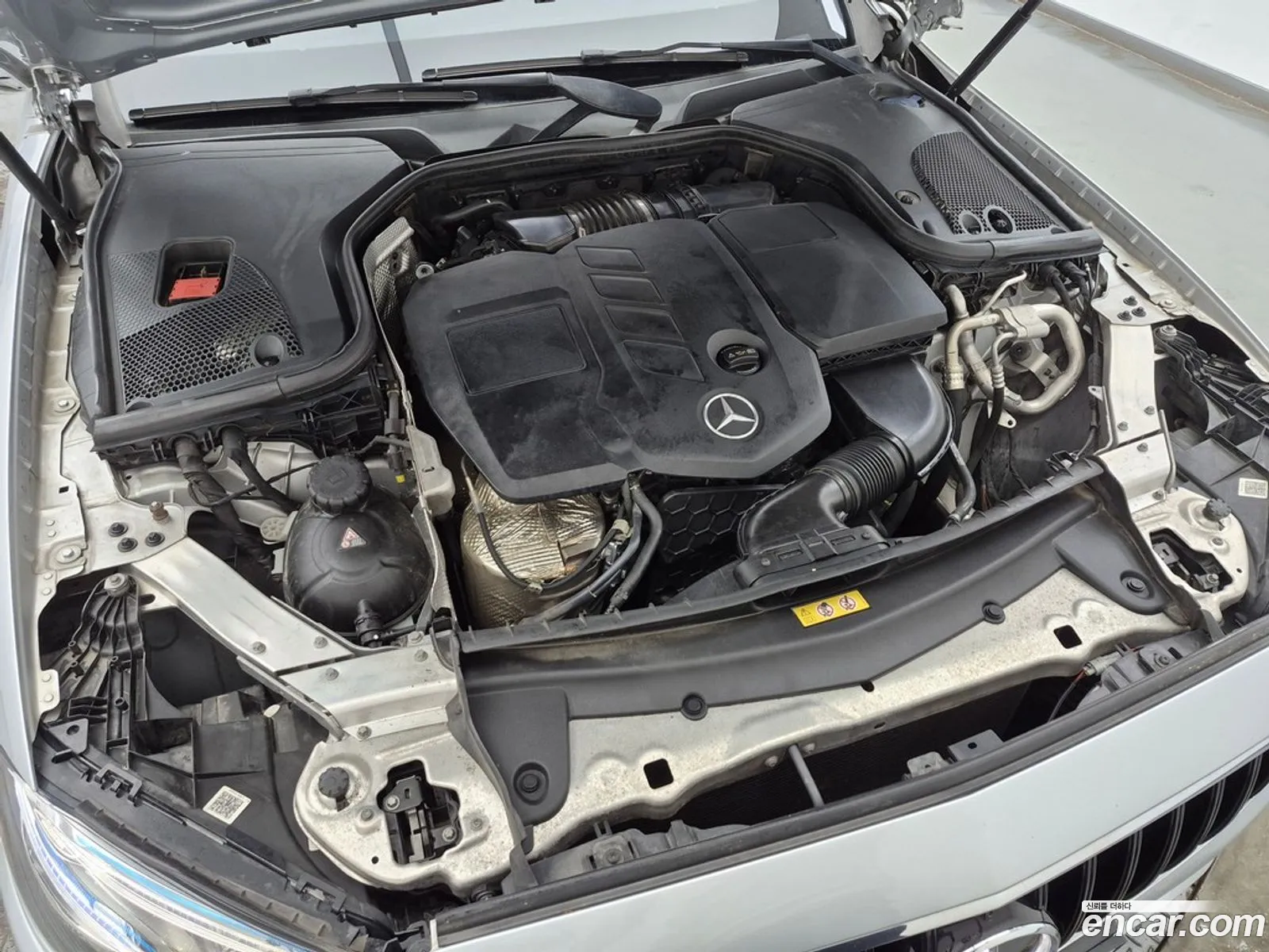 Mercedes-Benz E-Class W213 2017 — 13