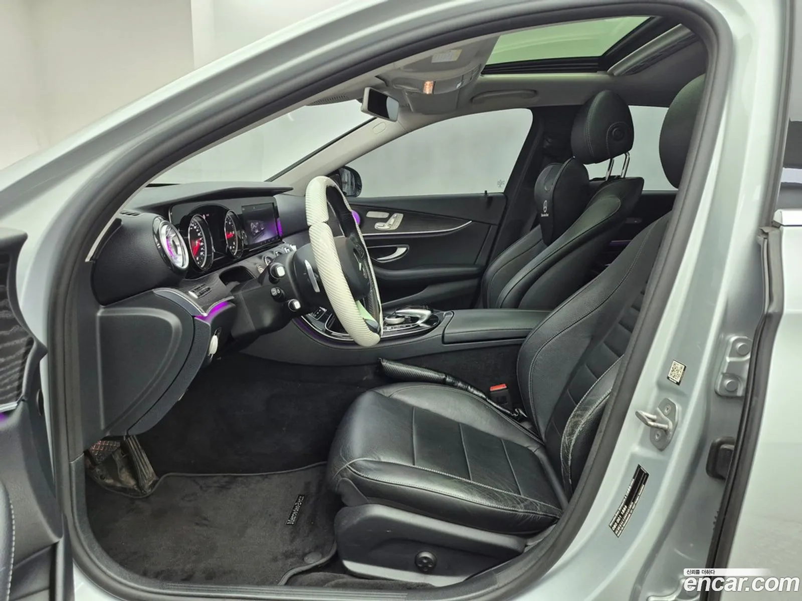 Mercedes-Benz E-Class W213 2017 — 12