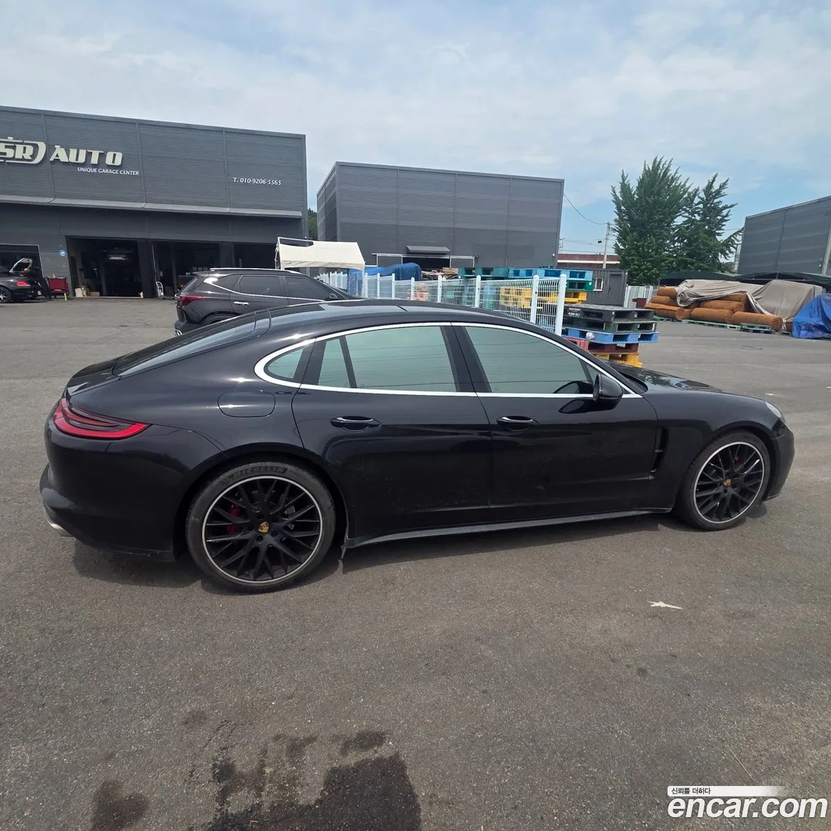 Porsche Panamera 2018 — 4