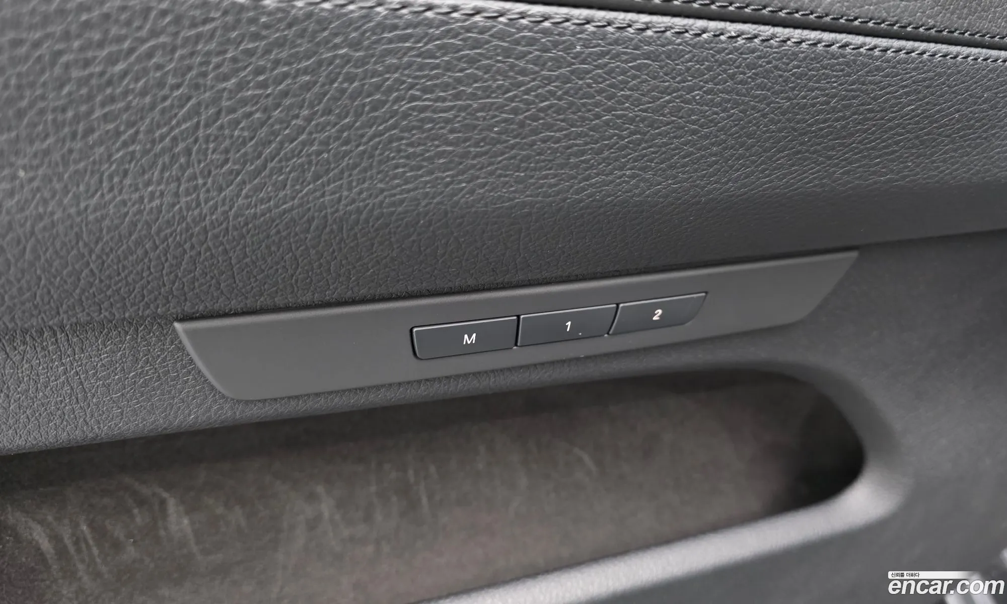 BMW 5 Series GT 2014 WBA5N2105ED496413 — 16