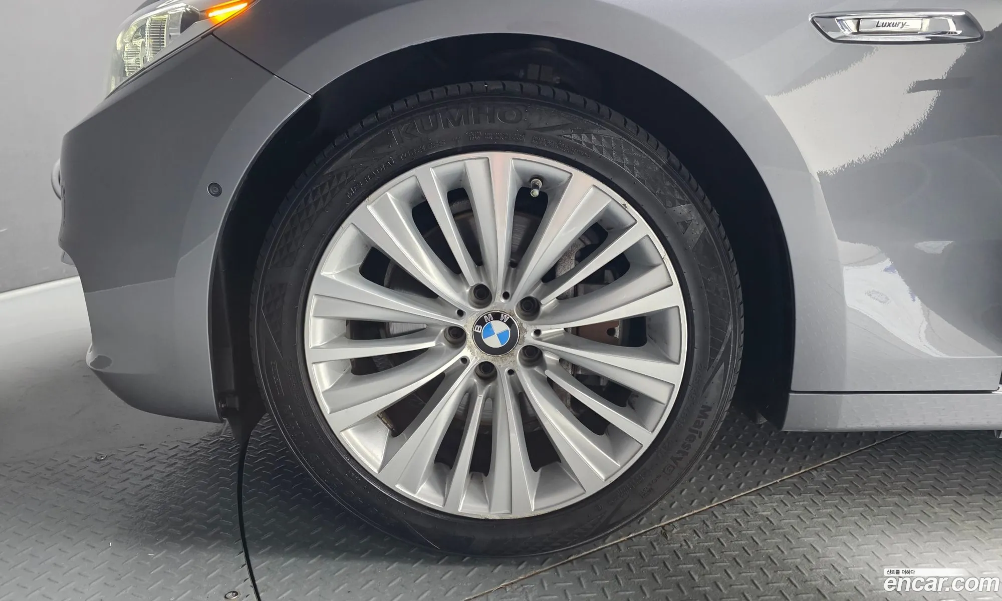 BMW 5 Series GT 2014 WBA5N2105ED496413 — 11