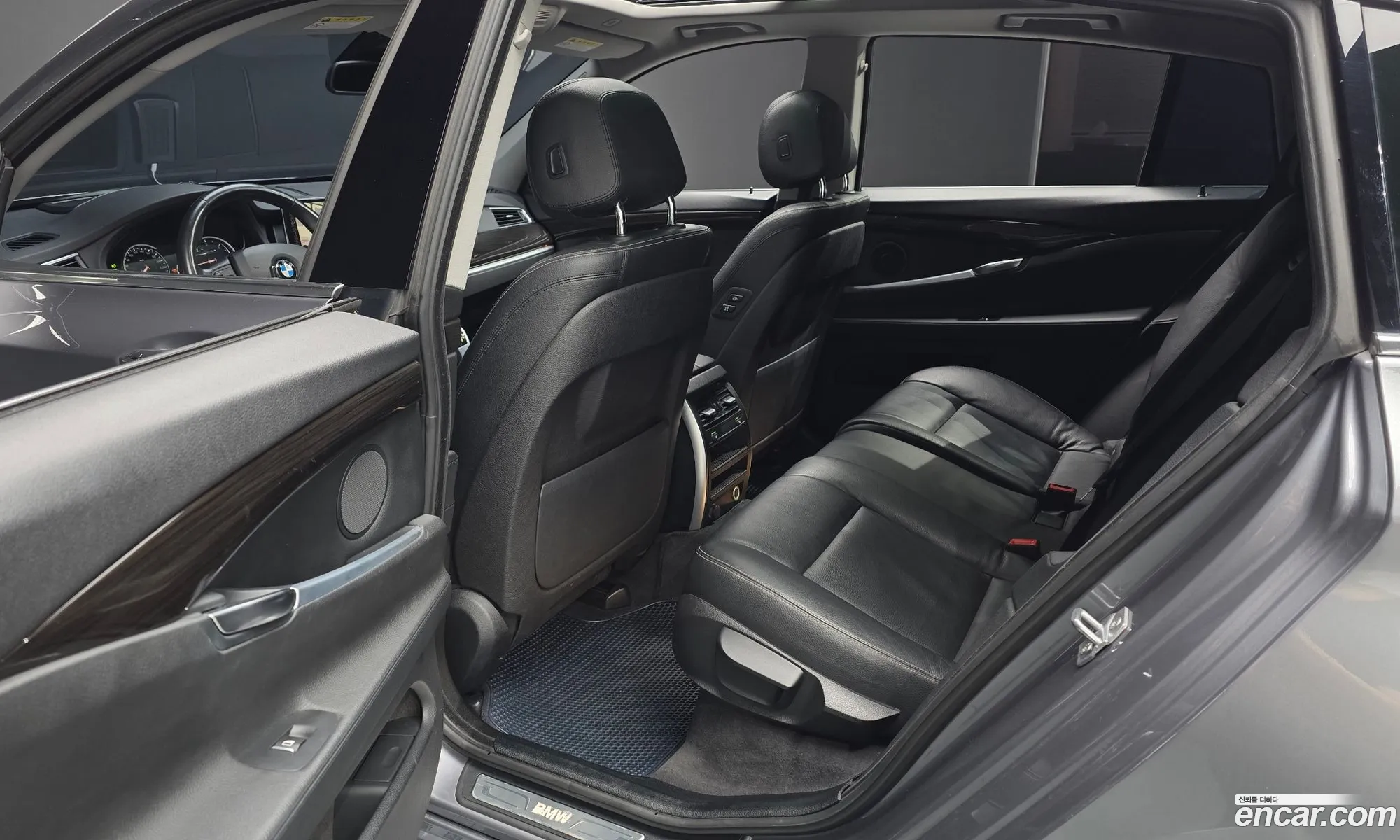 BMW 5 Series GT 2014 WBA5N2105ED496413 — 9